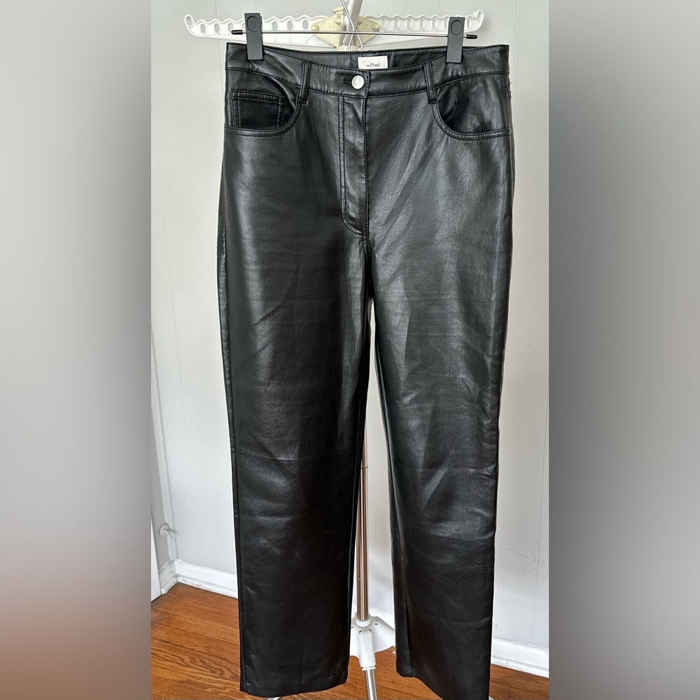 Aritzia - Wilfred Black Vegan Leather Pants
